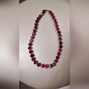 Natural Agate Rasberry Pink String of Beads Necklace Fuchsia Bead  18"